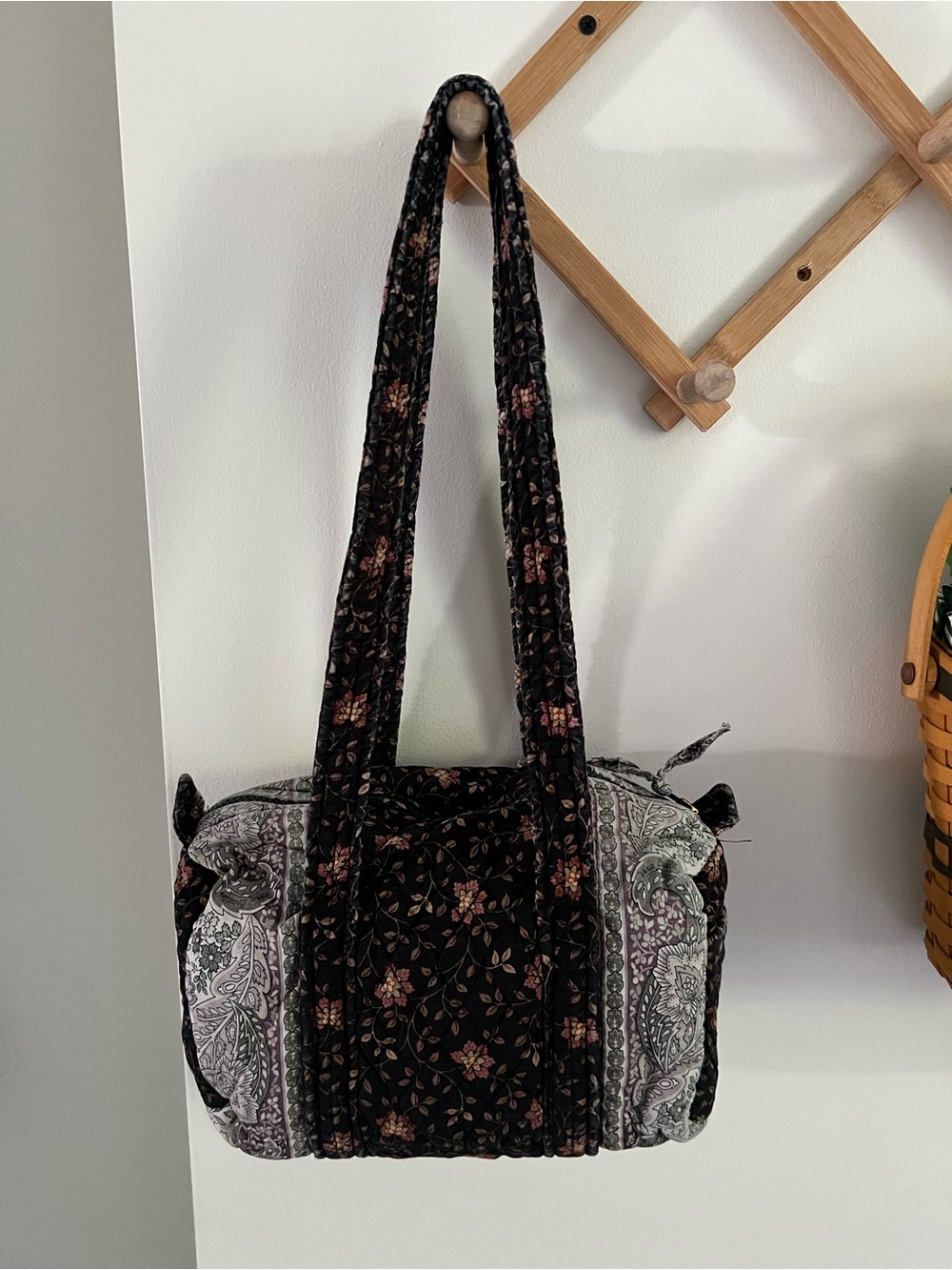 Vera Bradley Black Walnut Vintage 100 Handbag